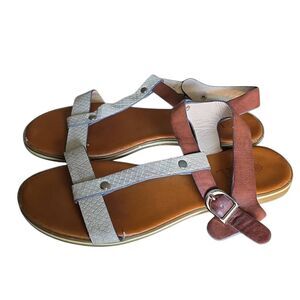 Y&L Women's Size 38 /7.5 White Brown Faux Leather Sandals